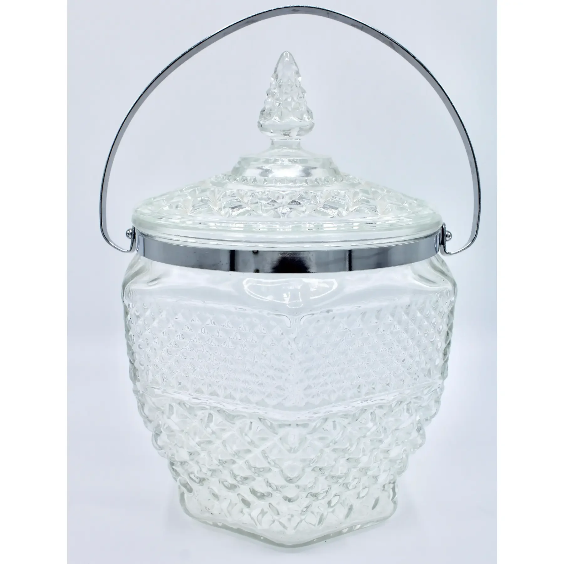 mid-century-italian-crystal-biscuit-jar-6153.webp