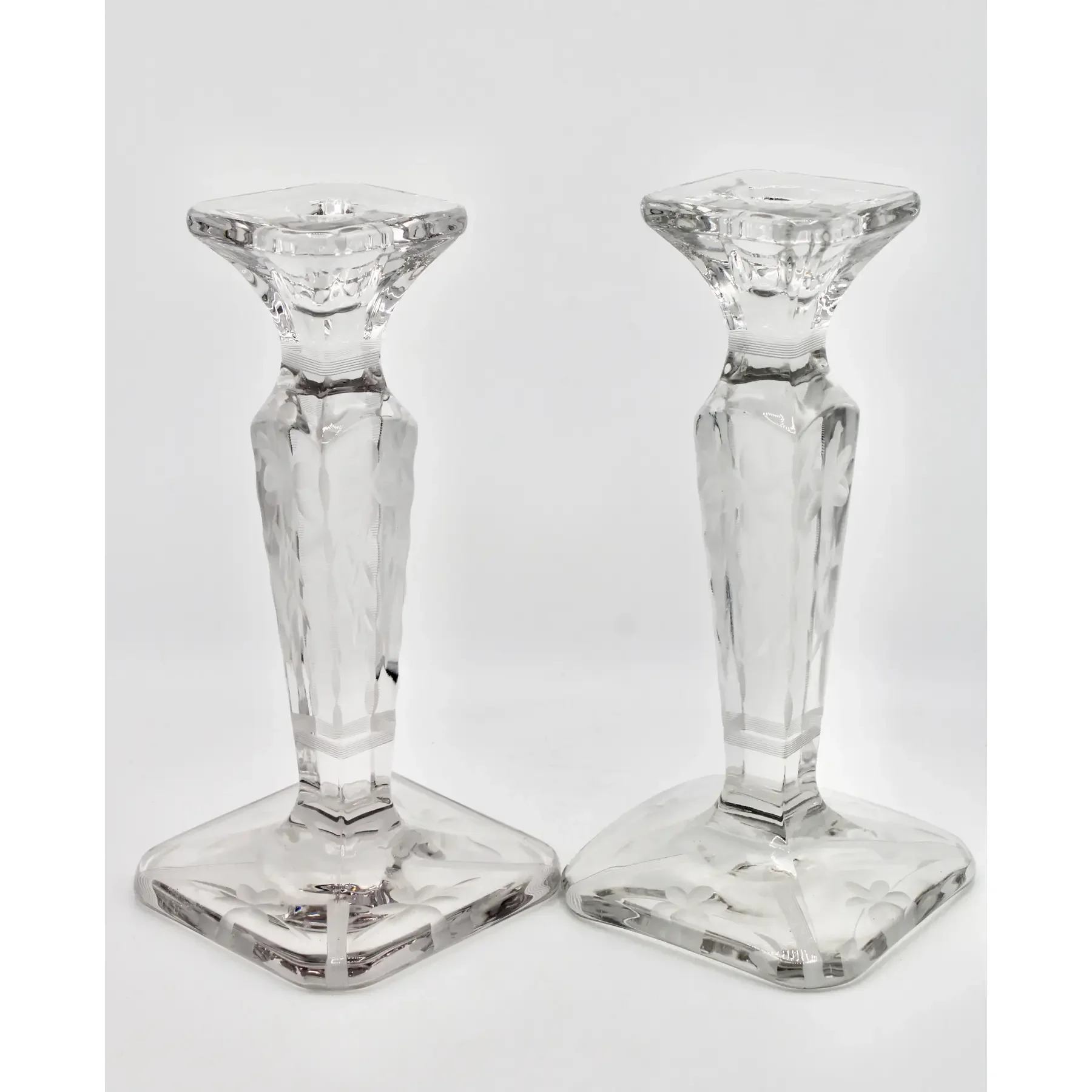 vintage-french-country-crystal-candlesticks-7762.webp