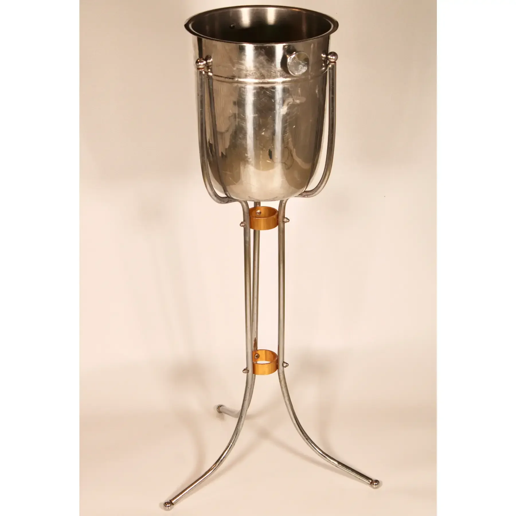vintage-art-deco-silver-champagne-ice-bucket-stand-9806.webp