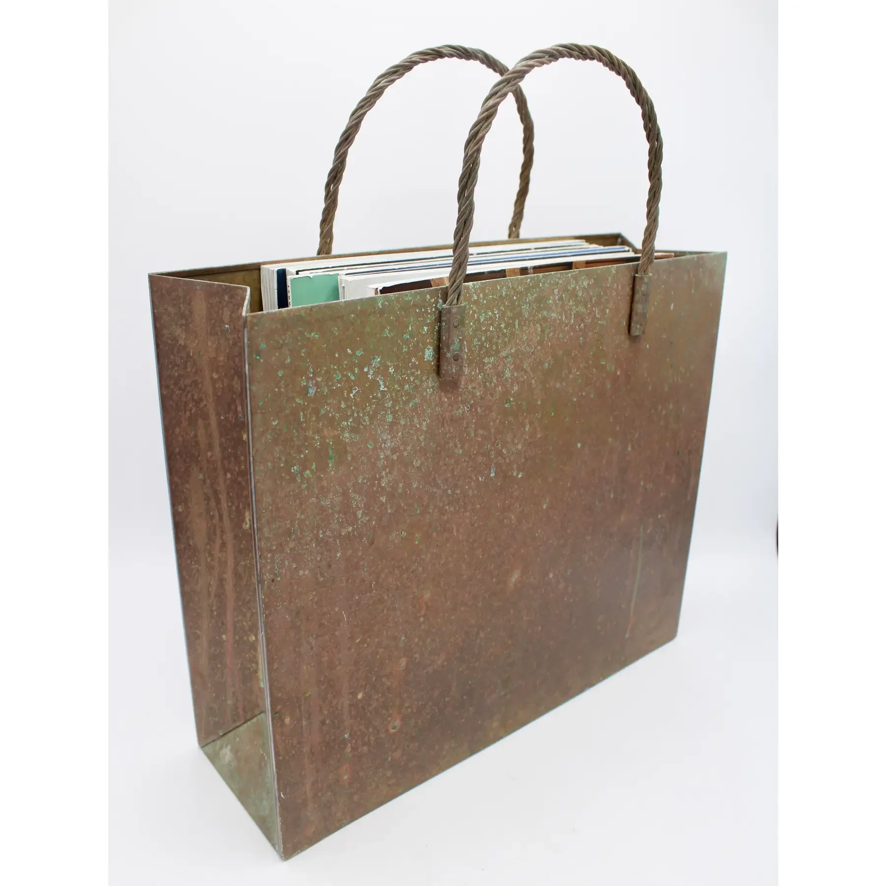 mid-century-modern-brass-tote-bag-magazine-rack-0082.webp