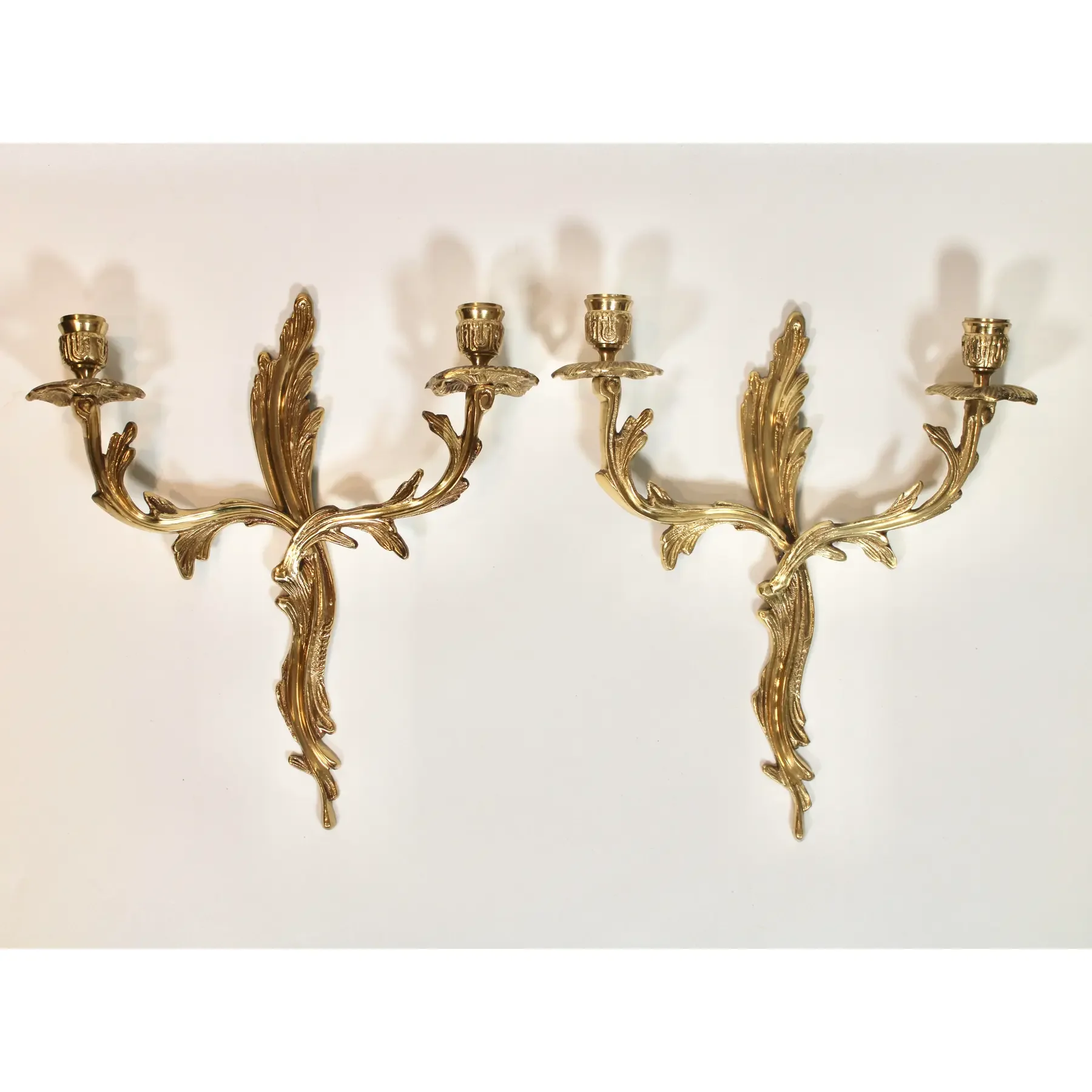 mid-20th-century-french-rococo-brass-sconces-0335.webp