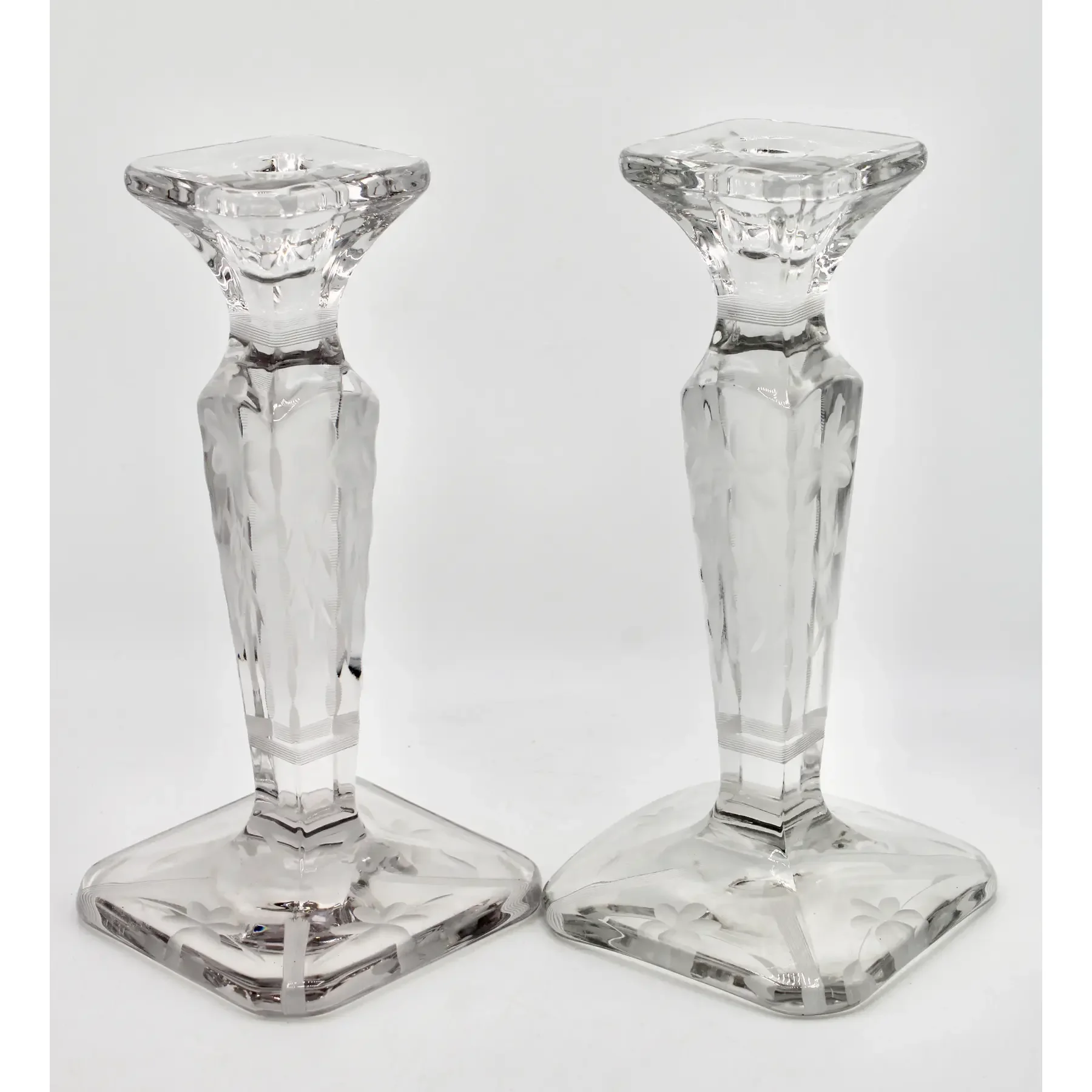 vintage-french-country-crystal-candlesticks-9664.webp