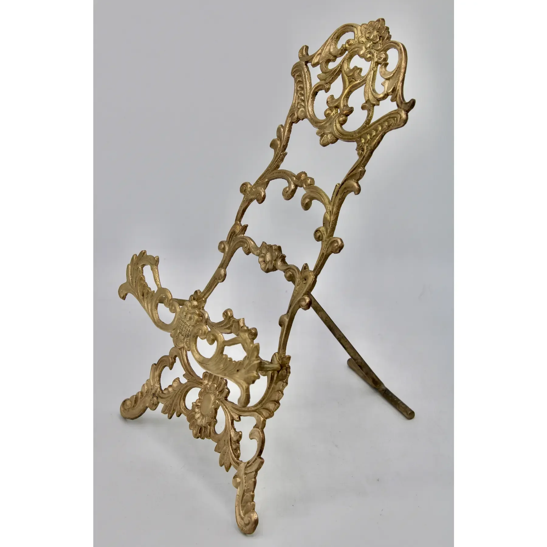 1930s-art-nouveau-brass-easel-3423.webp