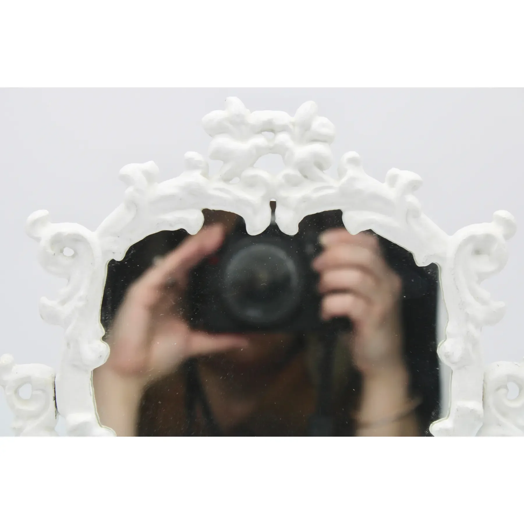 antique-white-cast-iron-dresser-mirror-3151.webp