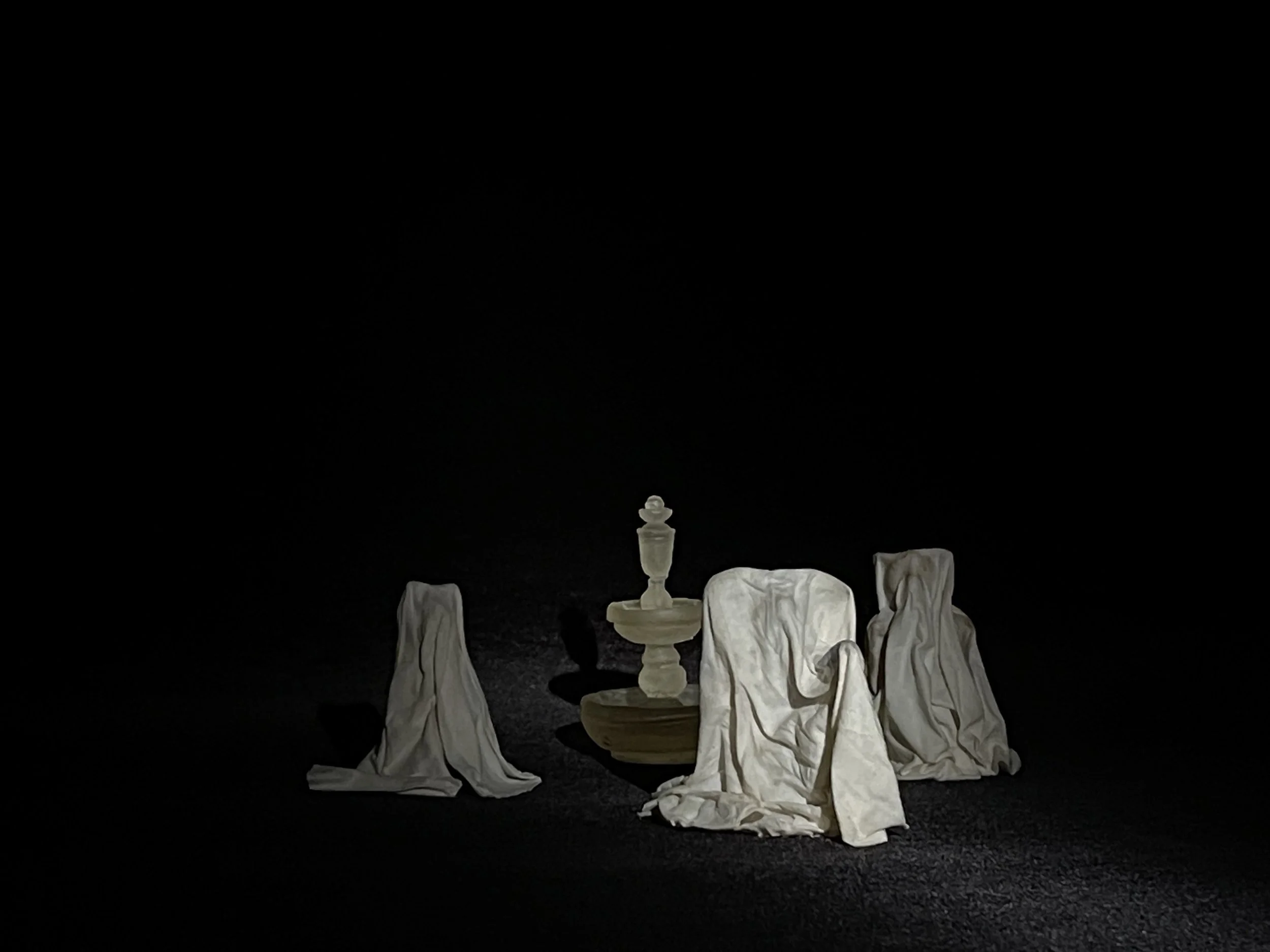 Ghost scene detail. Starched fabric, Plasticine clay, Cast resin. 2023