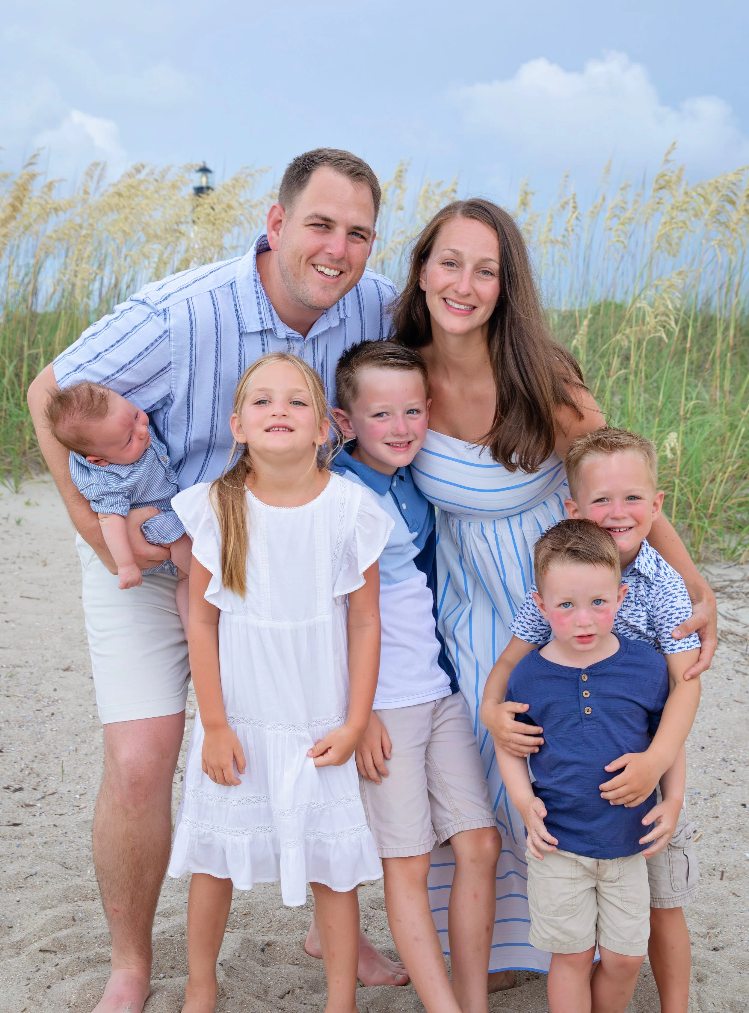 Crumb Crusher's owner, Ashley Warner, is a mom of 5 kiddos 8 and under. She is familiar with the pain point of keeping baby gear fresh and clean with all the other things that happen on any given day!