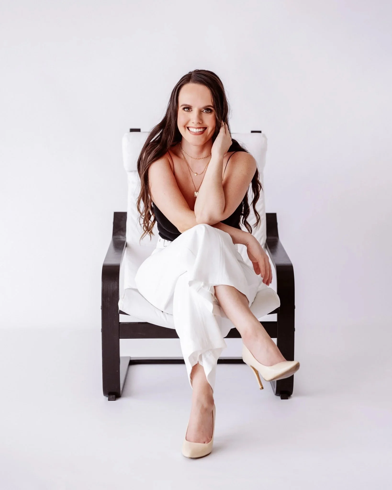 WHAT TO WEAR FOR A BRANDING PHOTOSHOOT SO YOU FEEL LIKE YOURSELF 