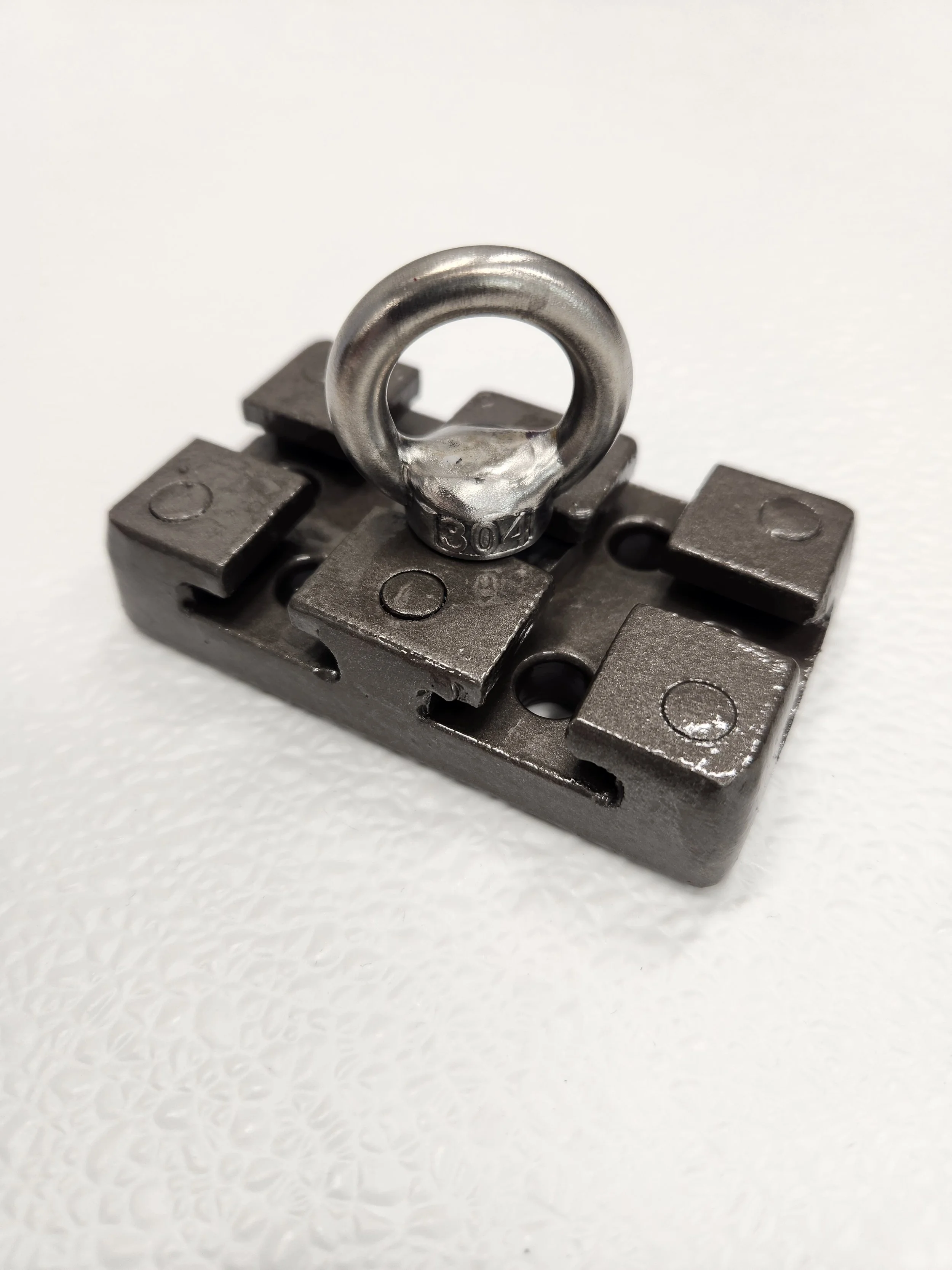 MULTI PADLOCK LOCKING SYSTEM CXL270 HAS A COMPACT SIZE JUST 2" x 3.3" RECTANGLE AND ACCEPTS 7 PADLOCK WITH 5/16" MAX SHACKLE