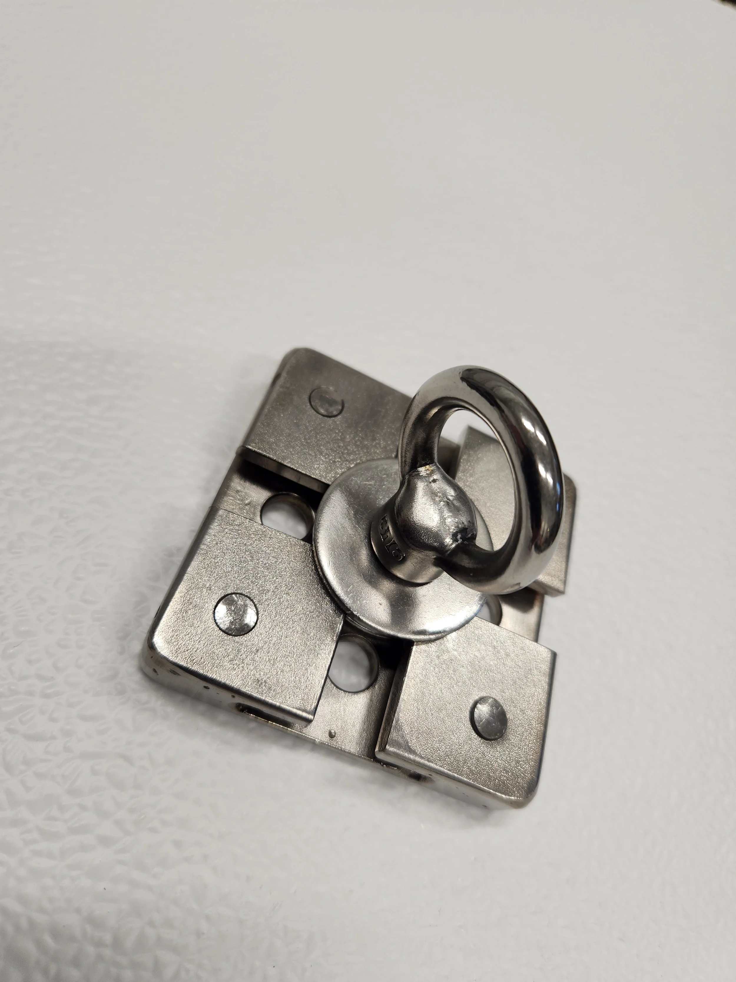 MULTI PADLOCK LOCKING SYSTEM CXL350SS THIS IS A 3" BLOCK AND WILL ACCEPT 5 PADLOCKS WITH 3/8" SHACKE INCLUDING DISC TYPE STAINLESS STEEL