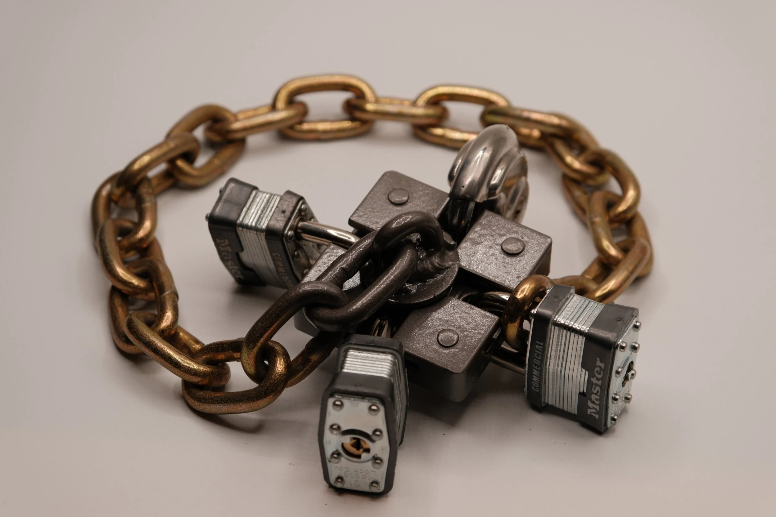 A multi padlock security organizer that reduces lockouts at sites with multiple user access. Allows the use of multiple padlocks in parallel without the lockouts that occur with locks in series.
gate locks, equipment locks, shared access locks.