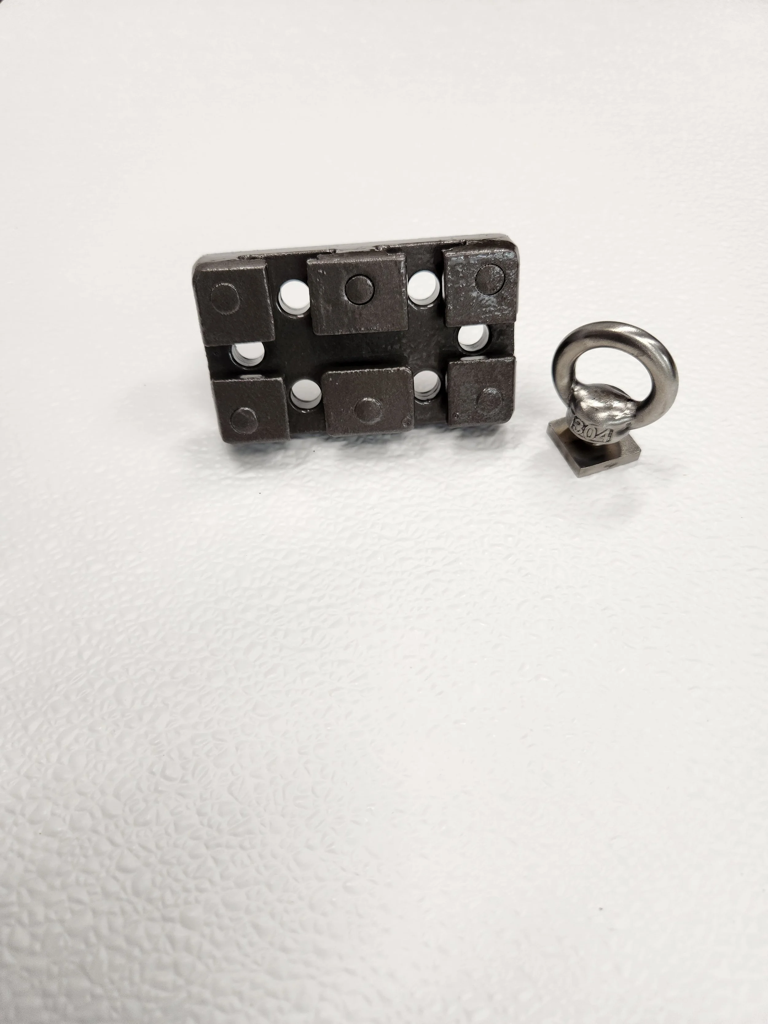 MULTI PADLOCK LOCKING SYSTEM CXL270 HAS A COMPACT SIZE JUST 2" x 3.3" RECTANGLE AND ACCEPTS 7 PADLOCK WITH 5/16" MAX SHACKLE