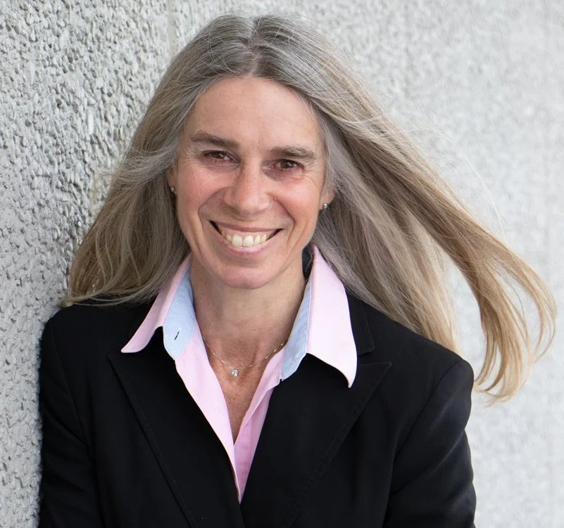 Sonja, neuroscience-informed menopause and life transition coach