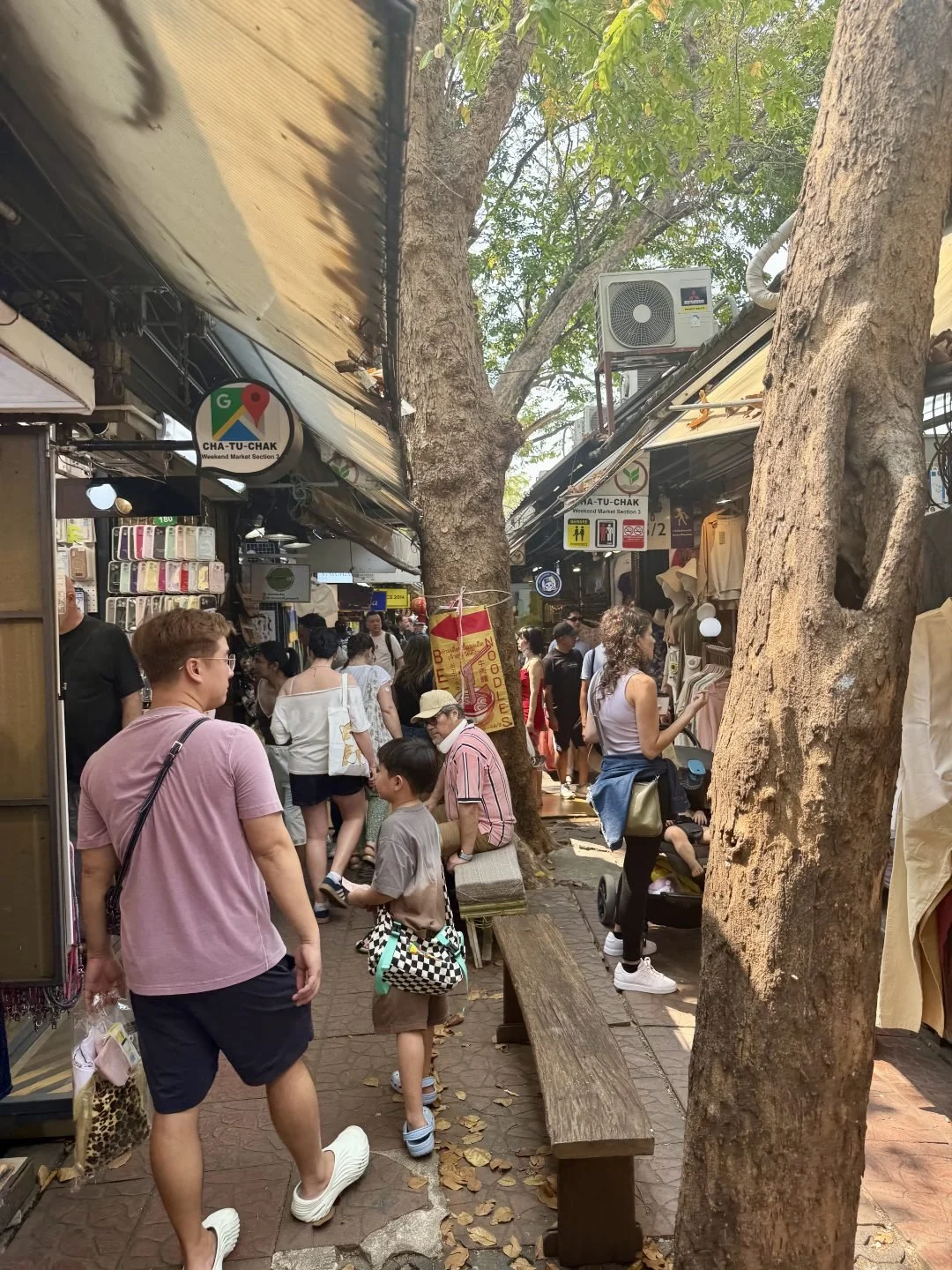 Bangkok Itinerary - Chatuchak Stalls