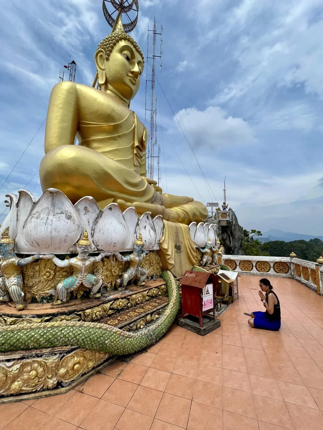 Thailand vs Japan - Thailand is Buddhist