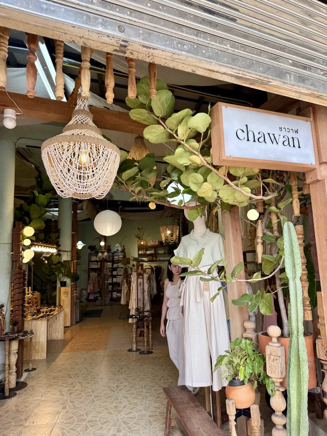 Song Wat Road - Shopping Boutiques
