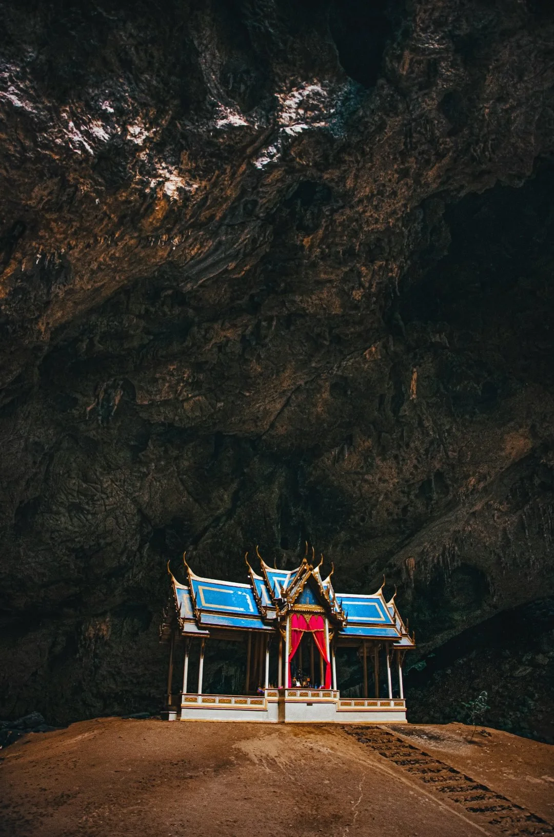 Kuha Karuhas Pavilion - Best Temples in Thailand