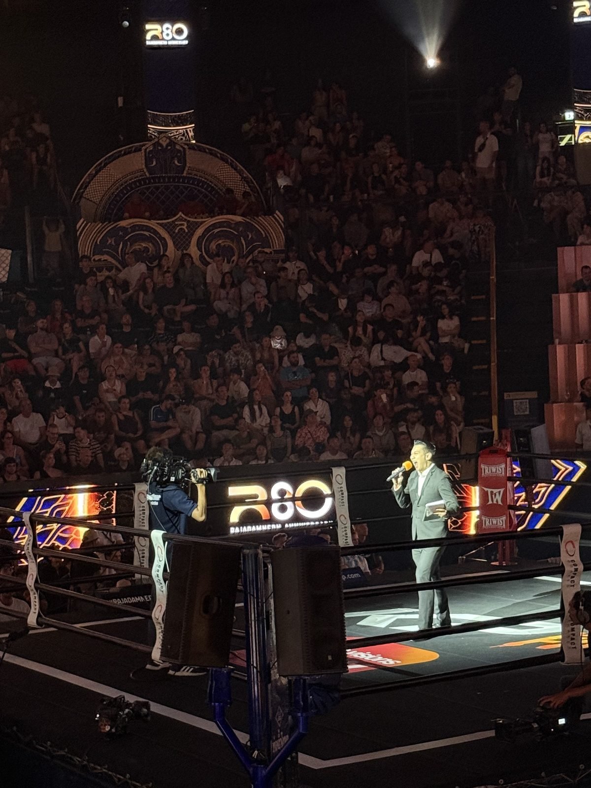 Rajadamnern Muay Thai Stadium - Announcer