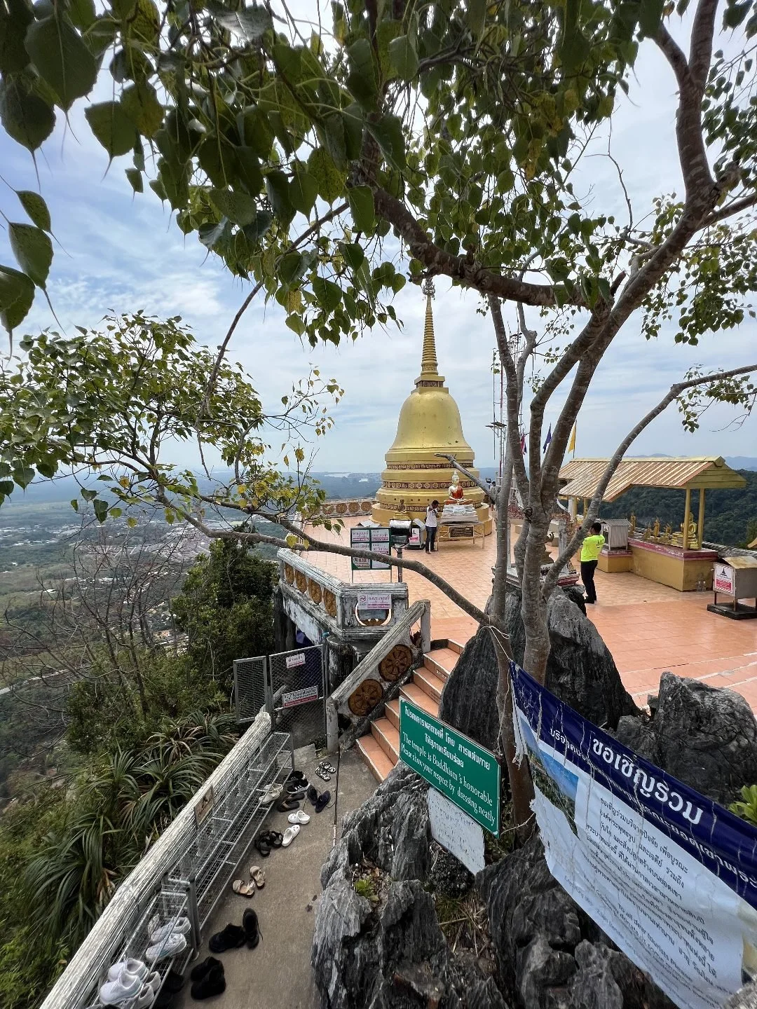 Tiger Cave Temple - Krabi