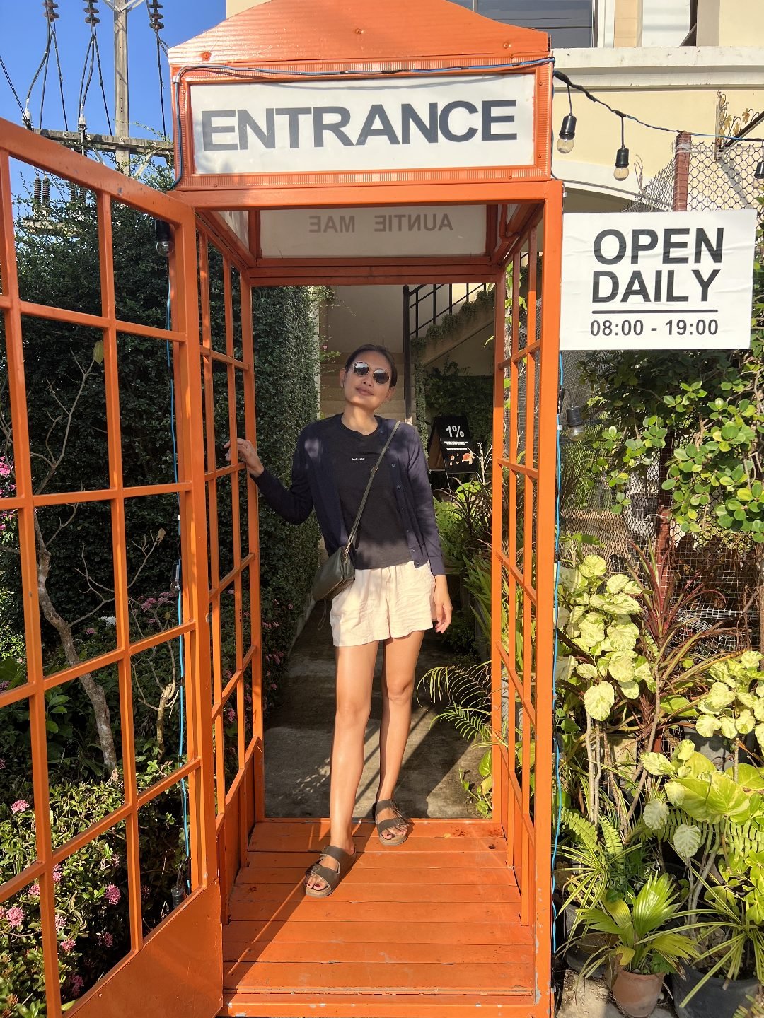 Things To Do in Koh Lanta - Quirky Cafes