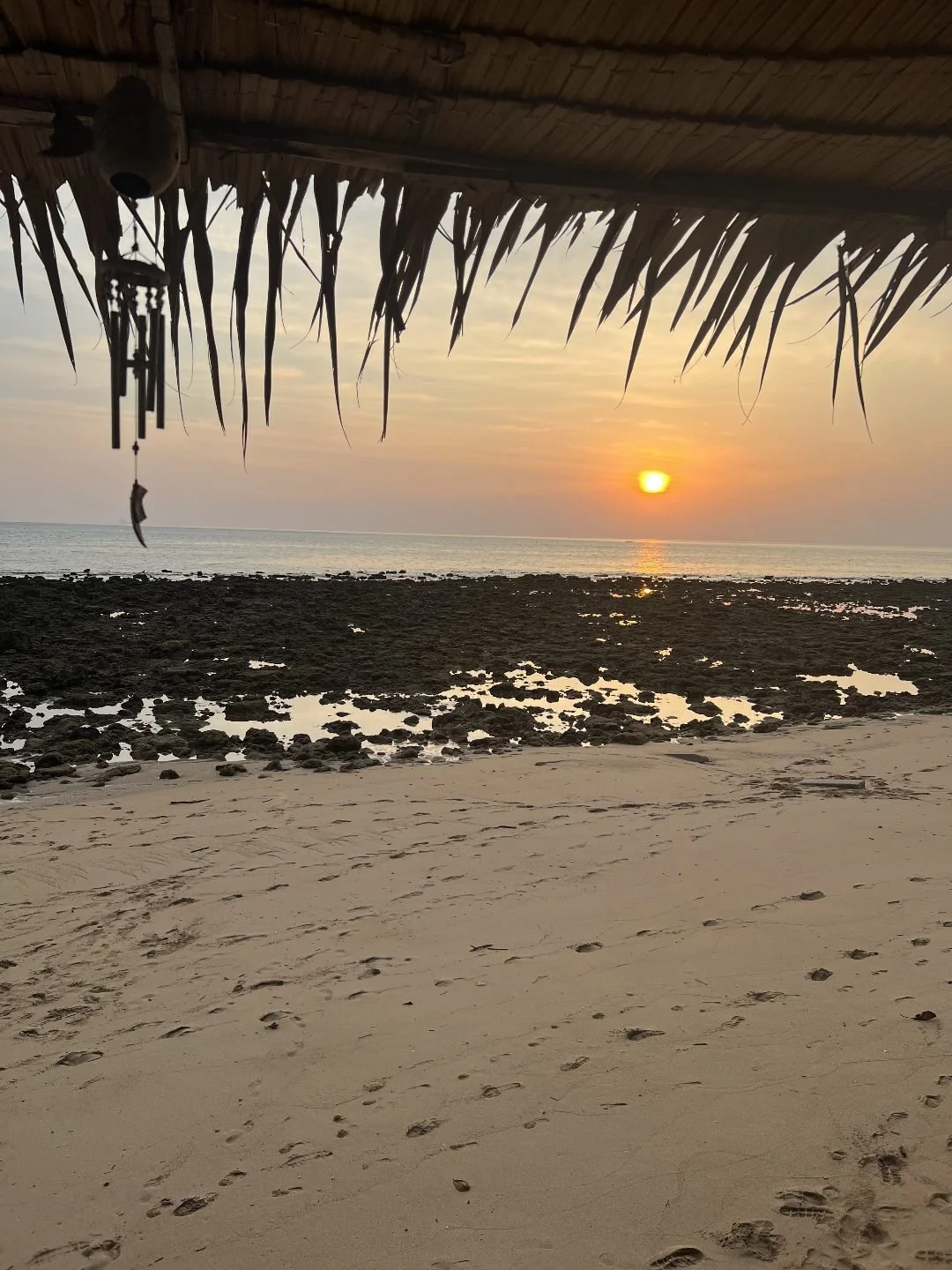 Things To Do in Koh Lanta - Shanti Shanti Sunset