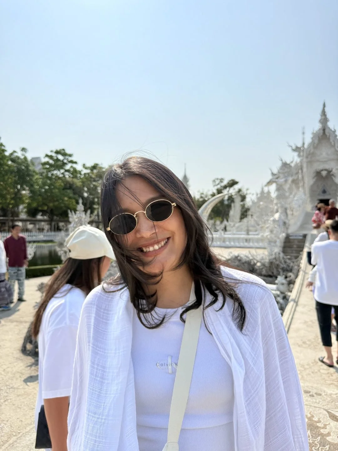 The White Temple - Dress Code