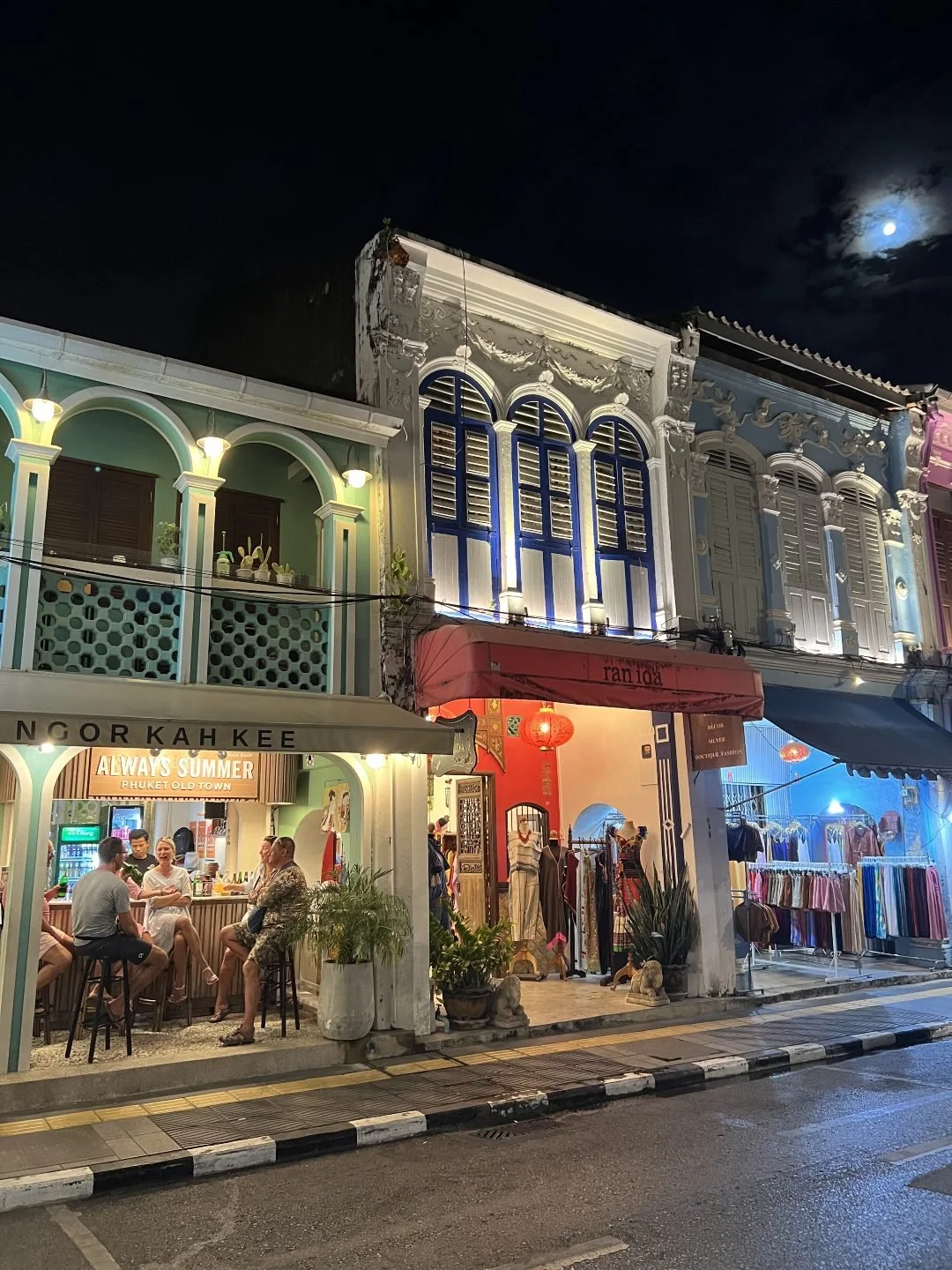 Phuket Old Town - Bars