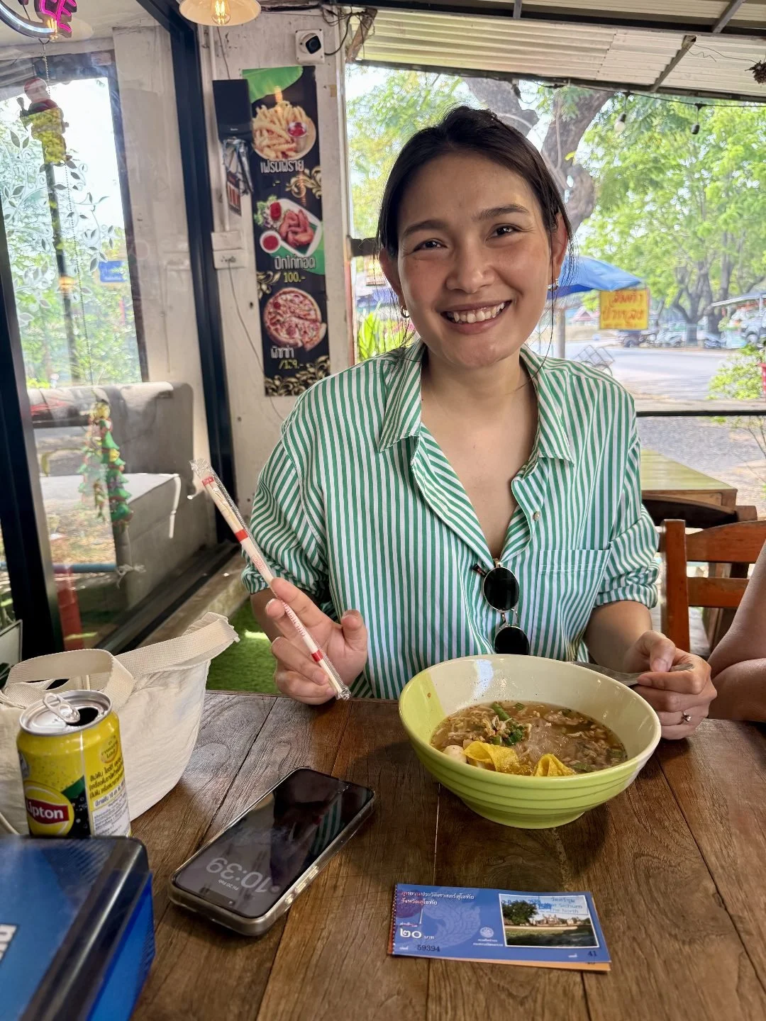Wat Si Chum - Sukhothai Noodles