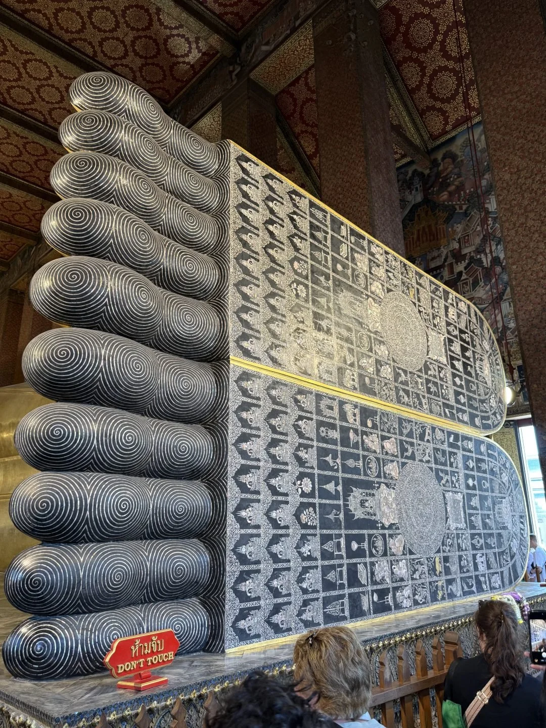 Feet - Reclining Buddha