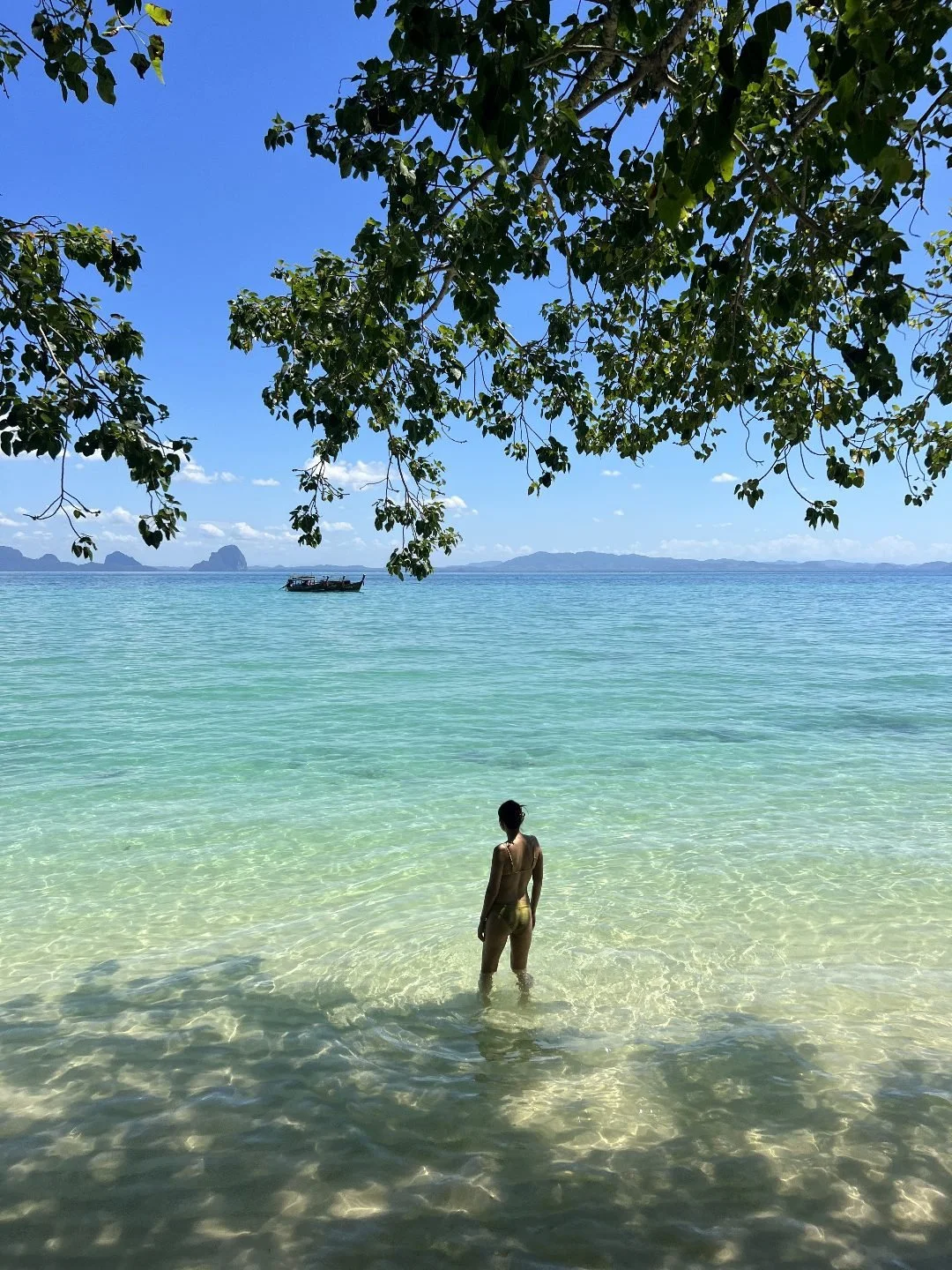 Main Beach - Koh Ngai - Beautiful Beach in Thailand