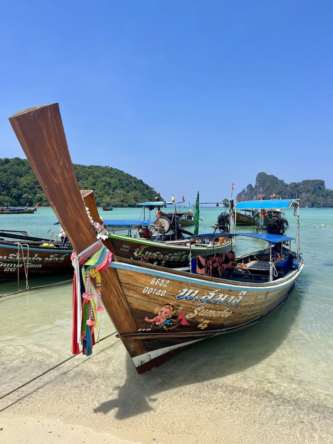 Thailand vs Japan - Koh Phi Phi