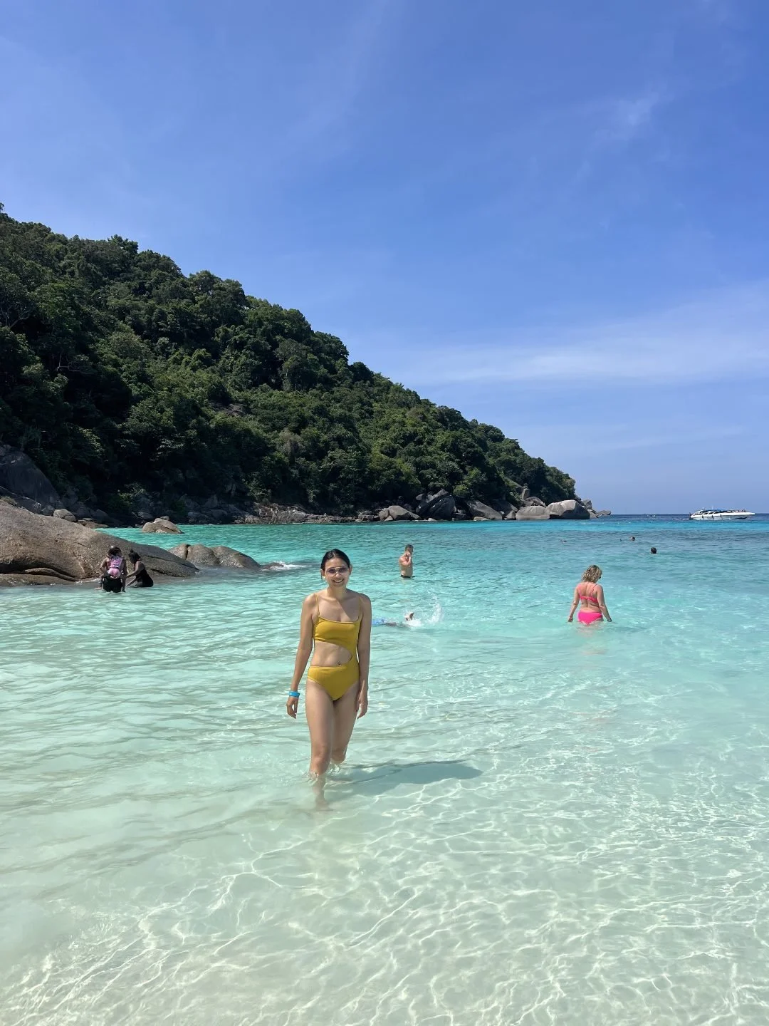 Thailand vs Japan - Similan Islands