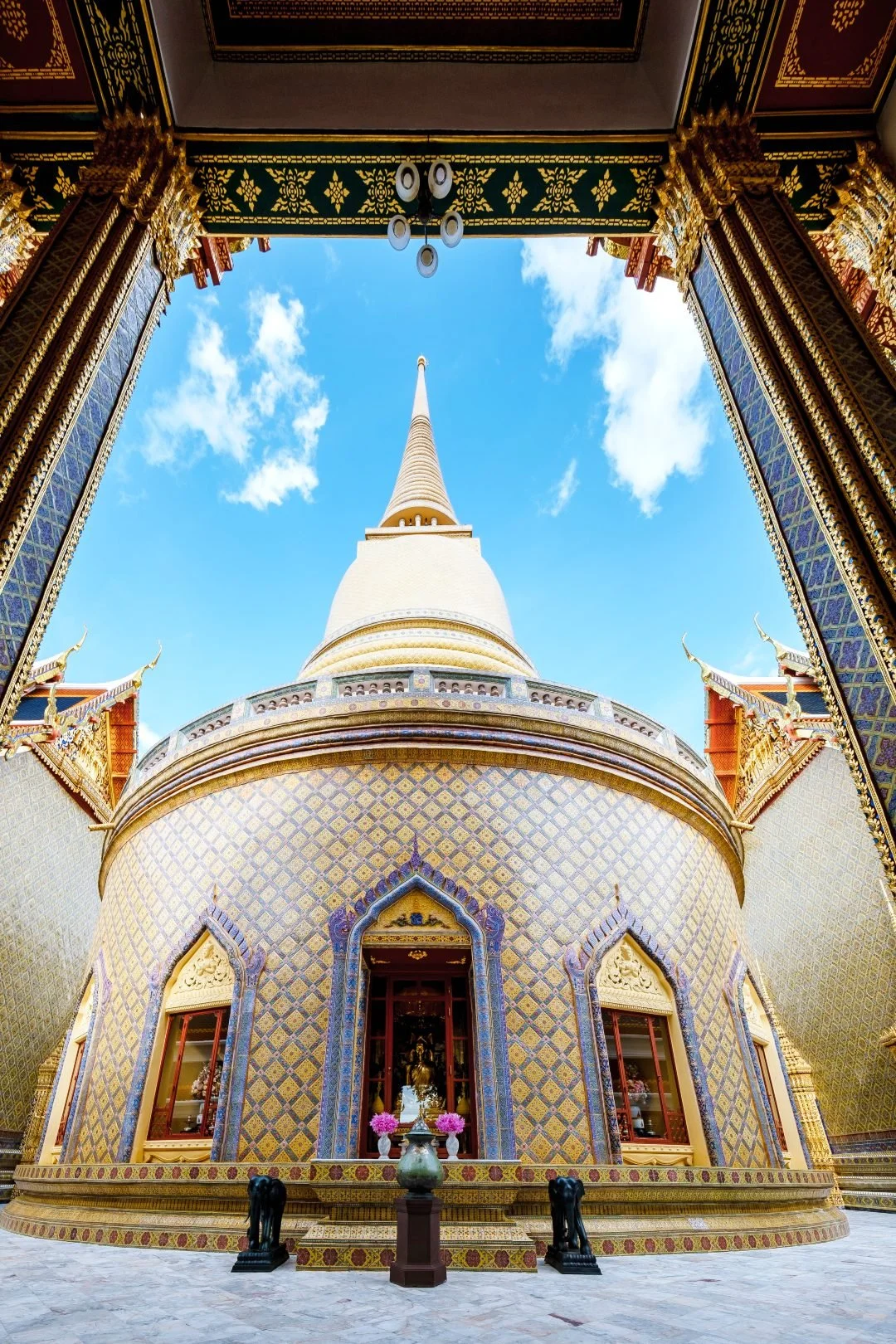Best Temples in Bangkok - Wat Ratchabophit
