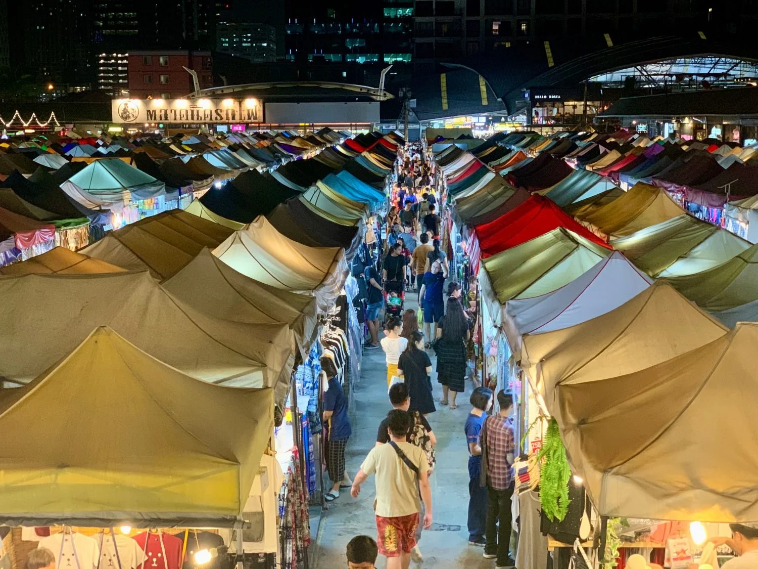 Bangkok Itinerary - Night Markets