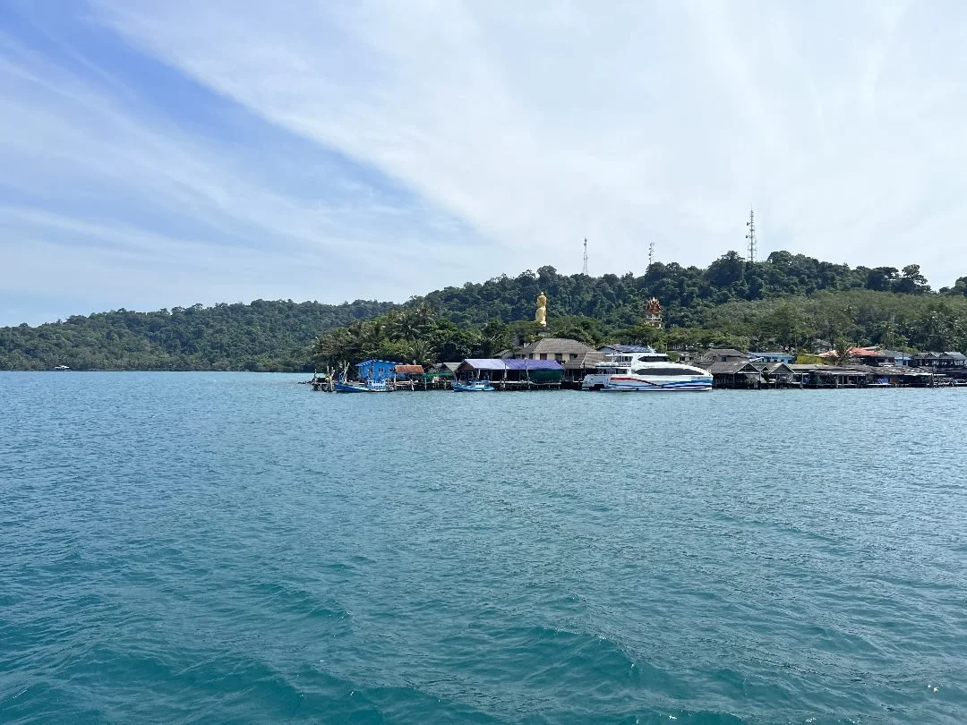Wat Ao Salad Temple - Koh Kood
