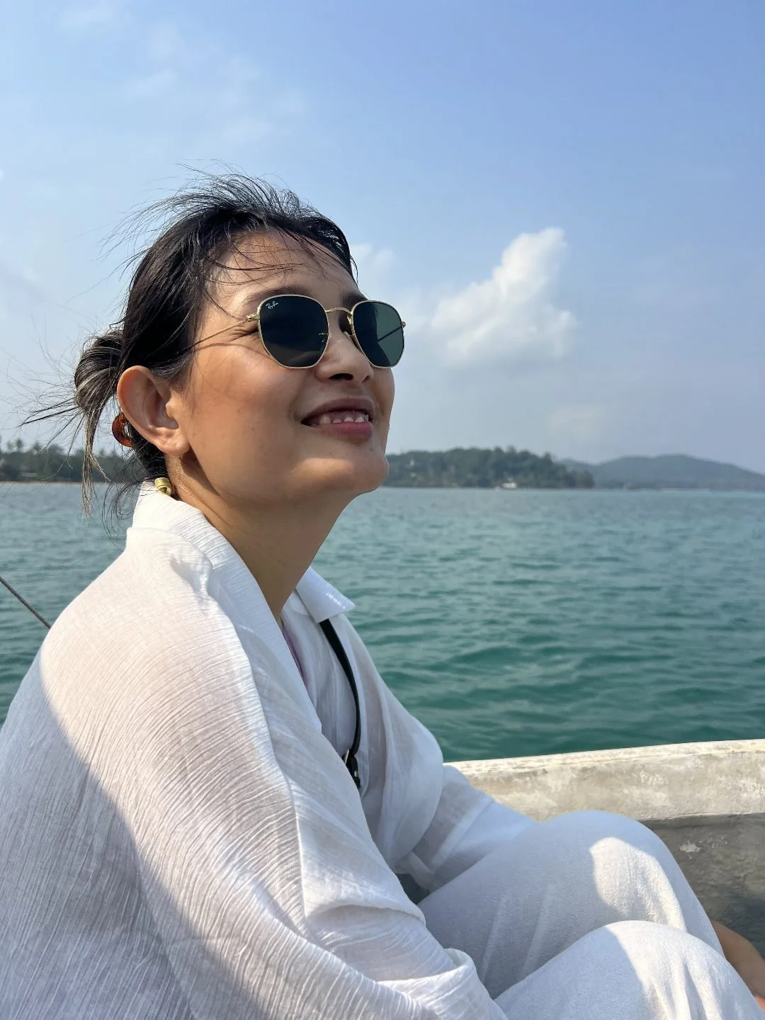 Koh Kham - Taking the Boat