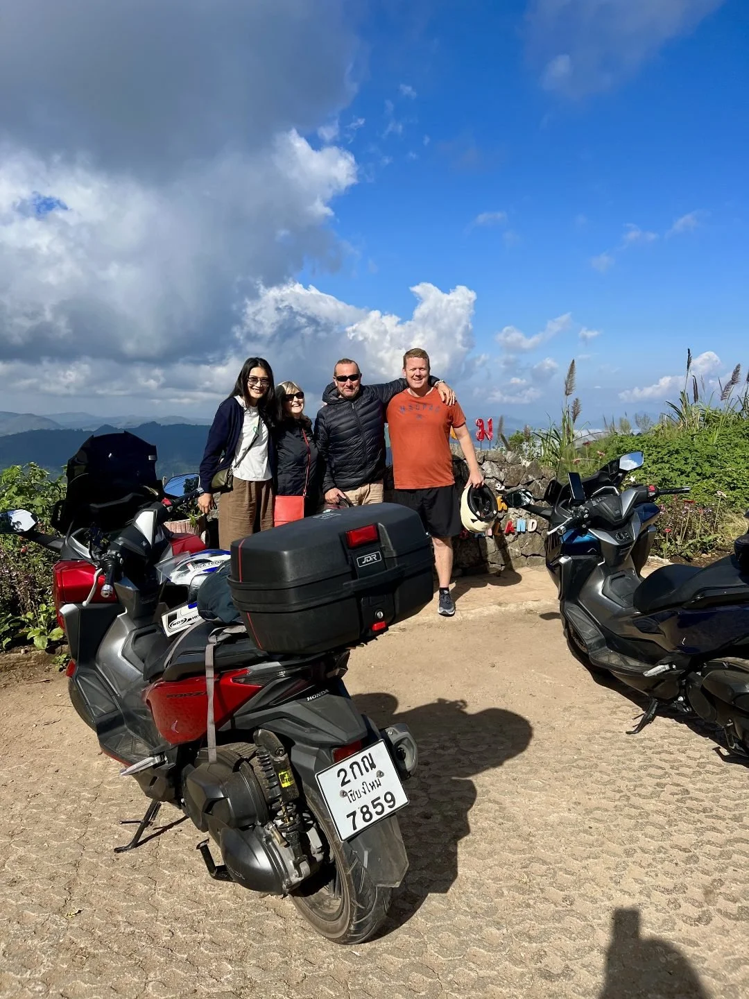 Mae Hong Son Loop - Highway 1095 Viewpoint