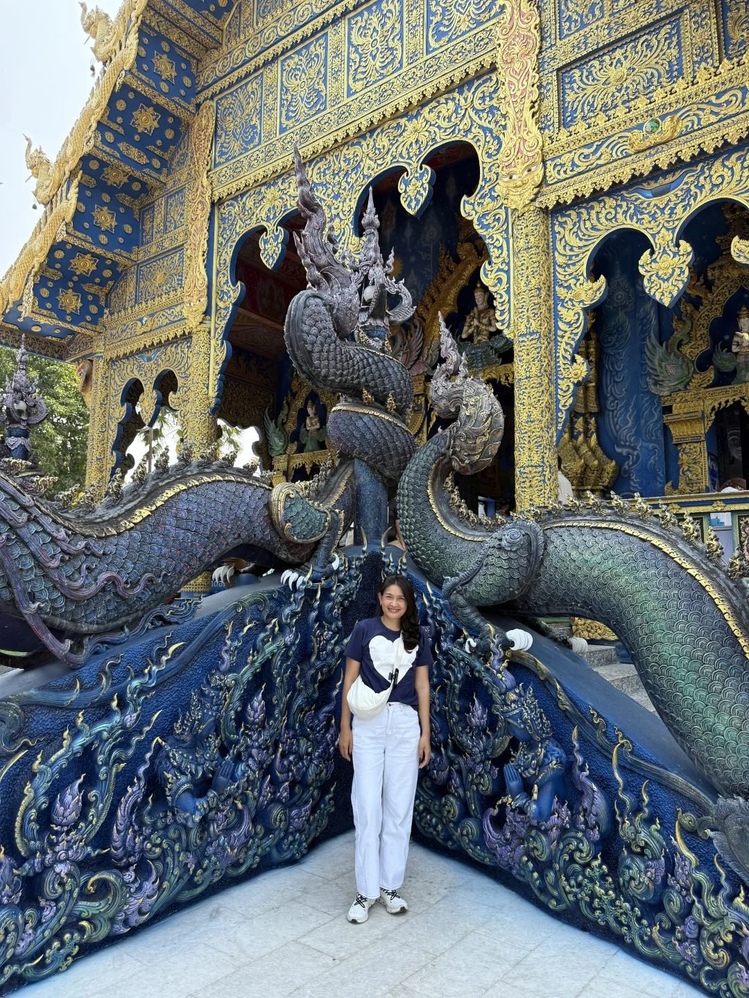 Visit the Blue Temple and White Temple
