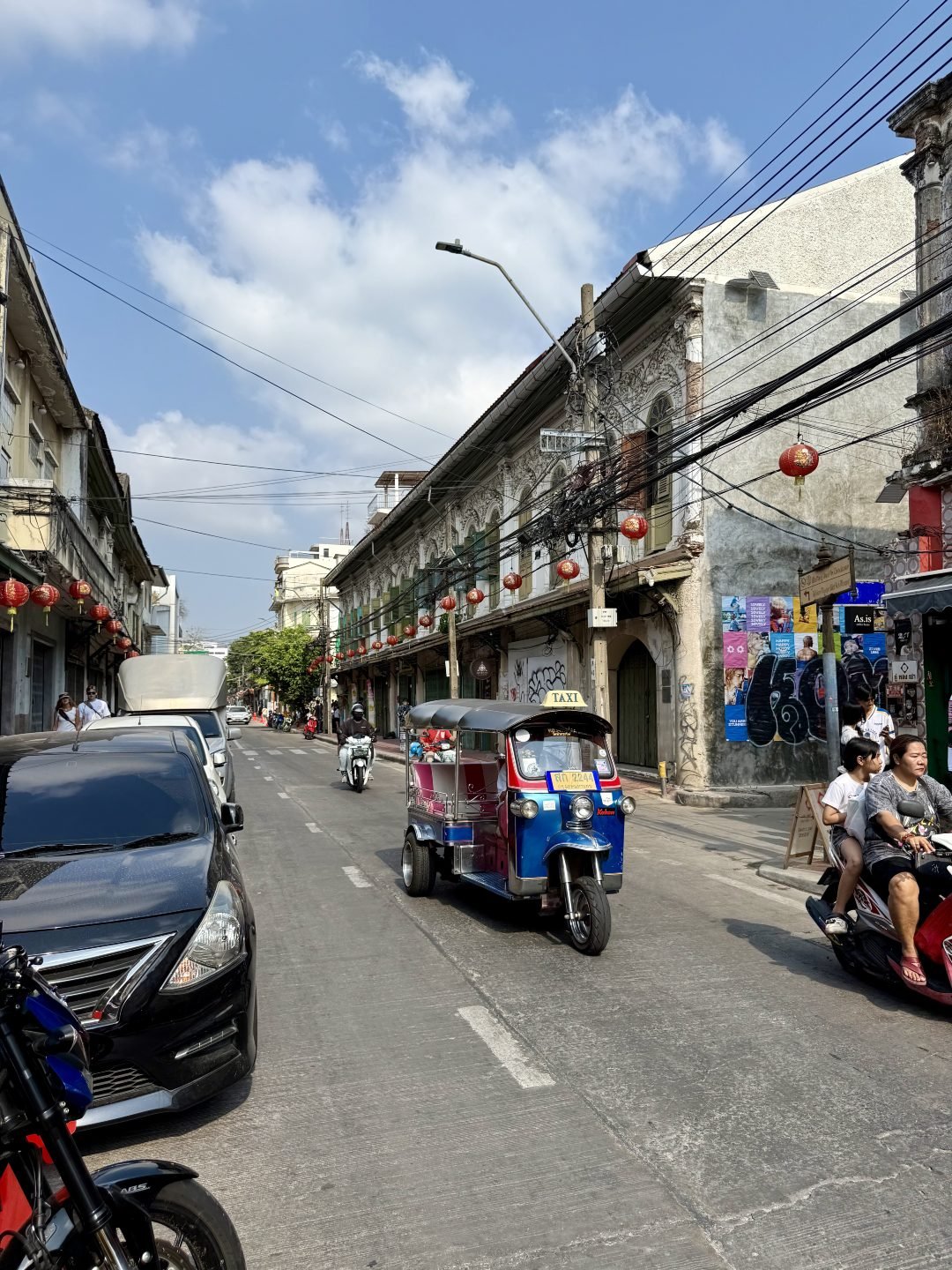 Song Wat Road - Tuk-Tuk