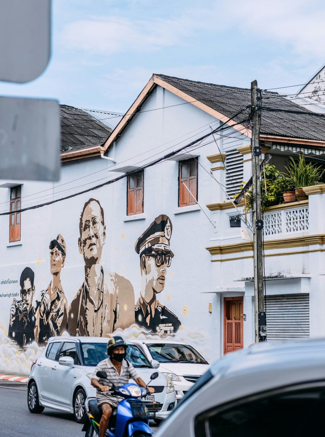 Phuket Old Town - Street Art of Thai King