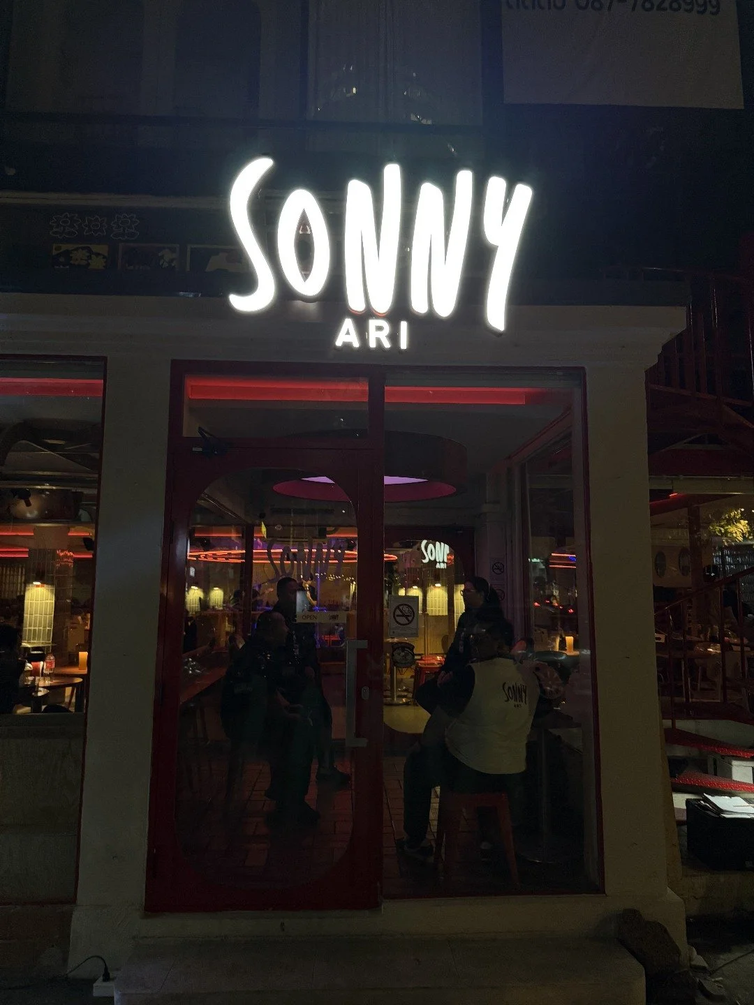 Things To Do in Bangkok - Sonny Ari Bar