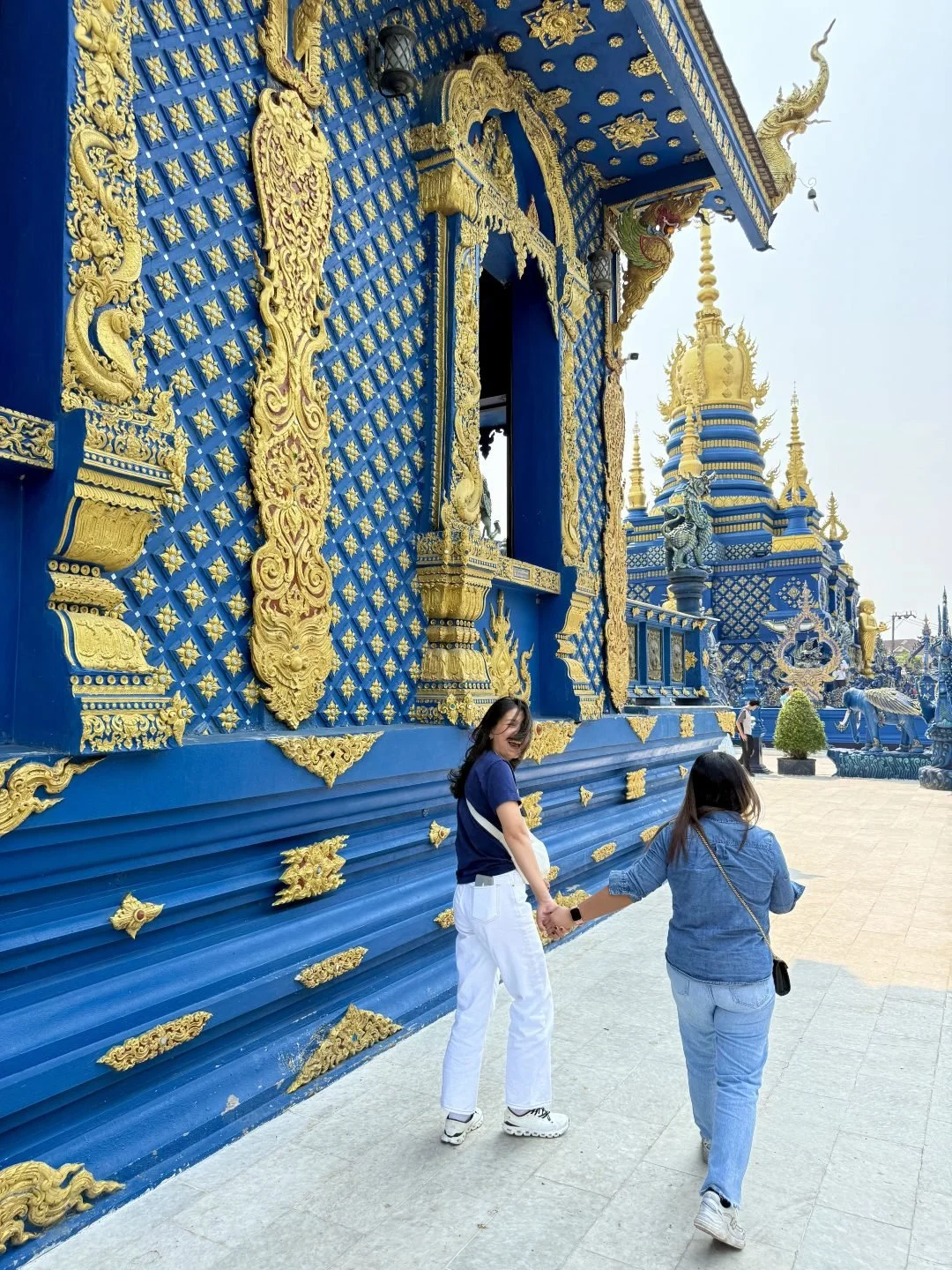 Blue Temple - When to Visit