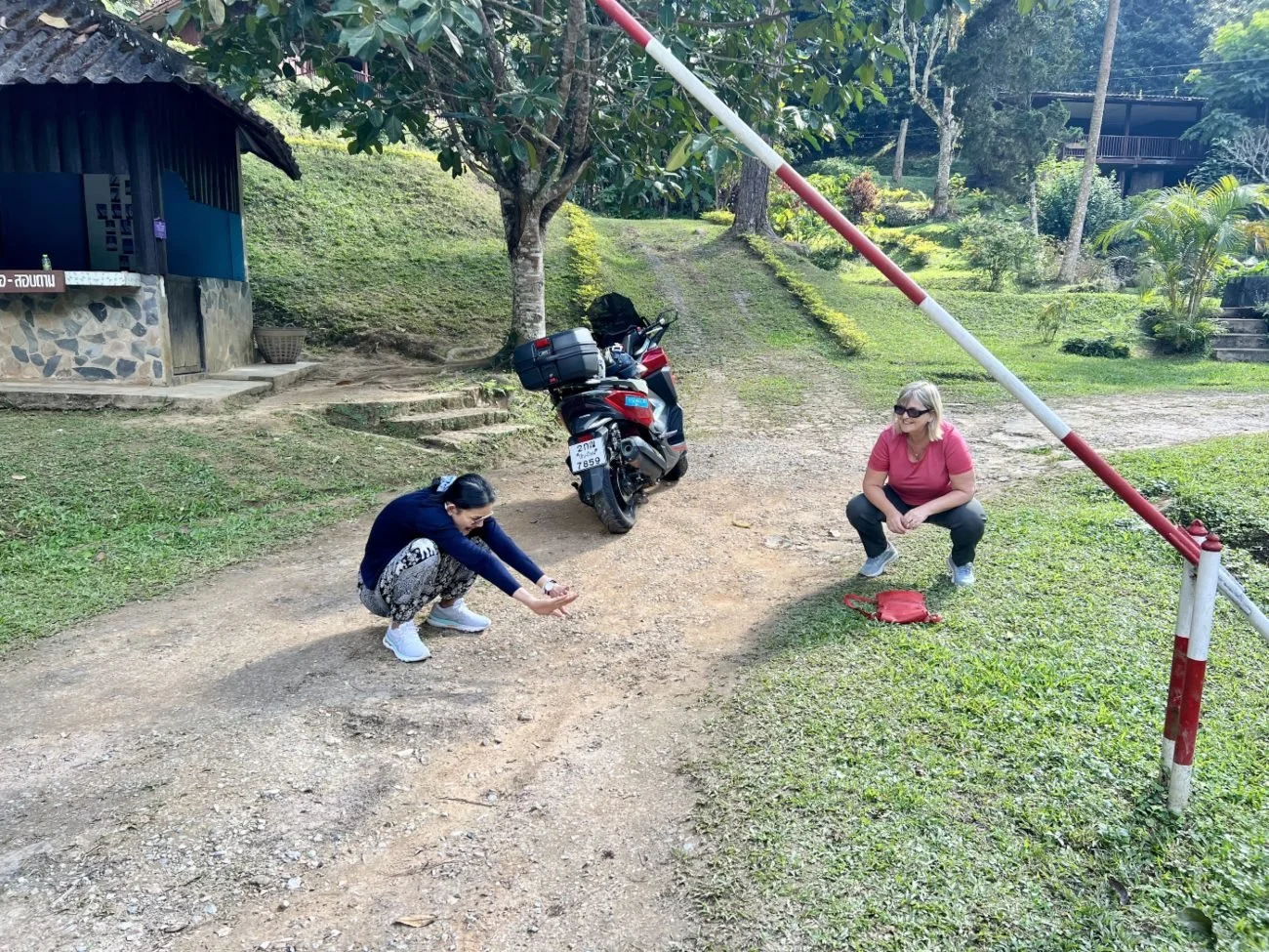 Mae Hong Son Loop - Stretching Legs
