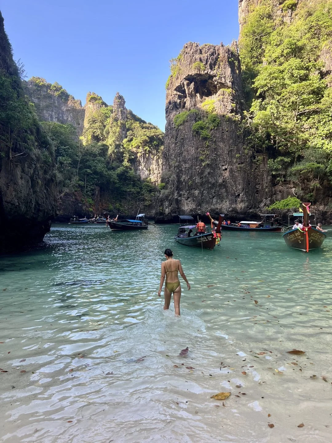 Nui Beach - Wang Long Bay