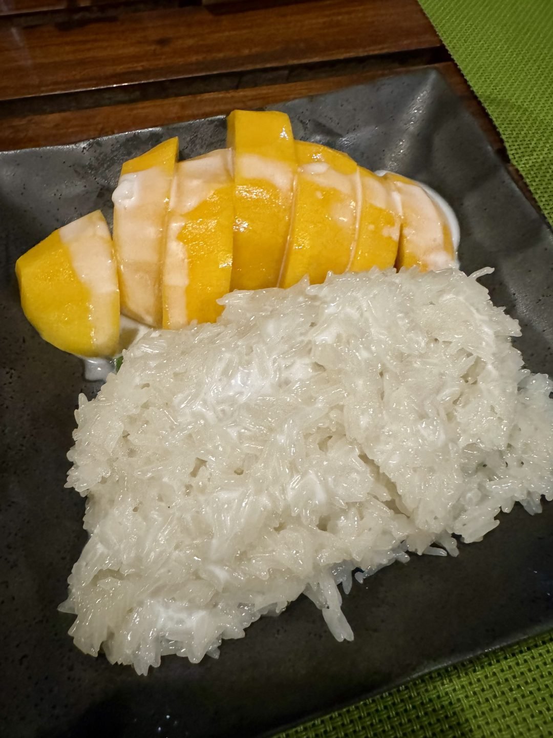 What to Eat in Thailand - Mango Sticky Rice