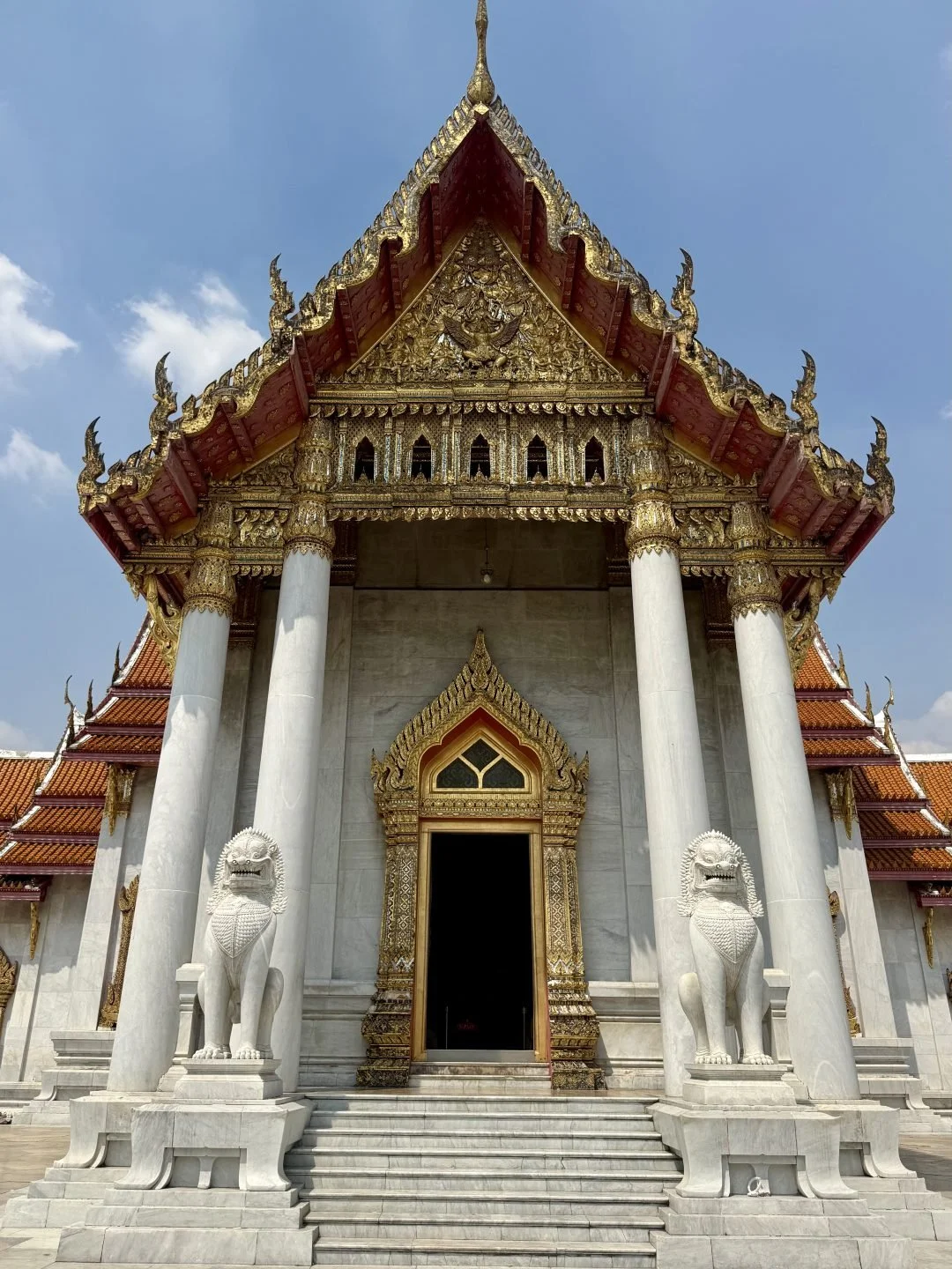 Marble Temple Bangkok - Guarding Lions