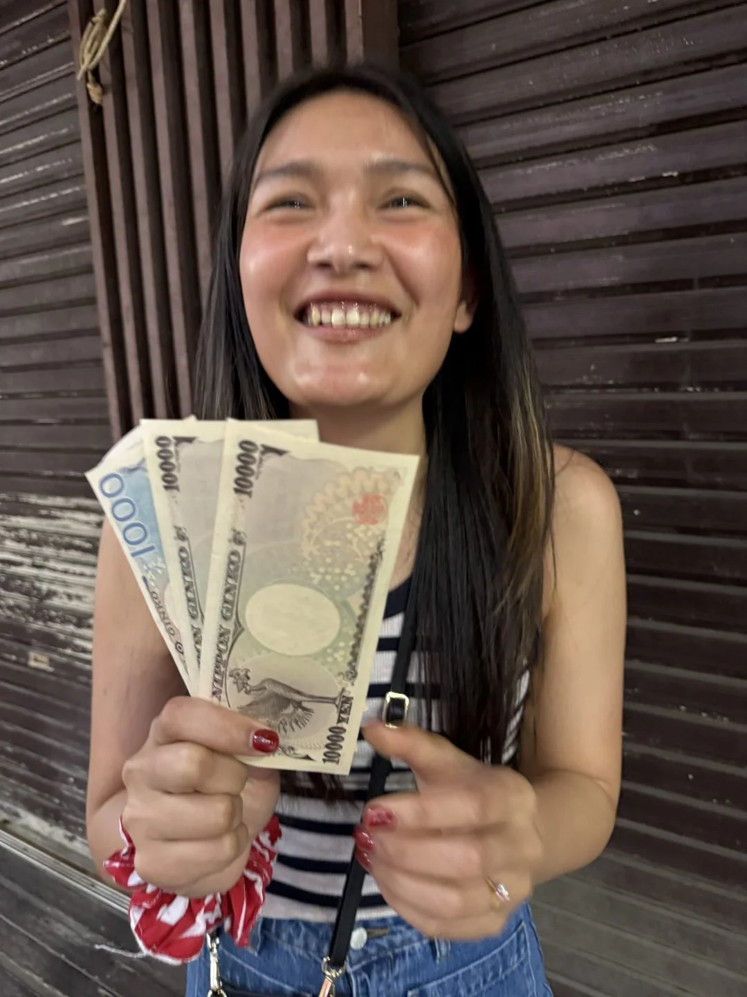 Thailand vs Japan - Budget