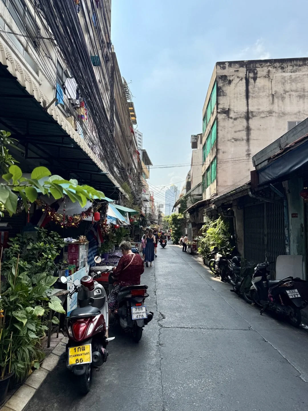 How to Get Around Bangkok - Talat Noi