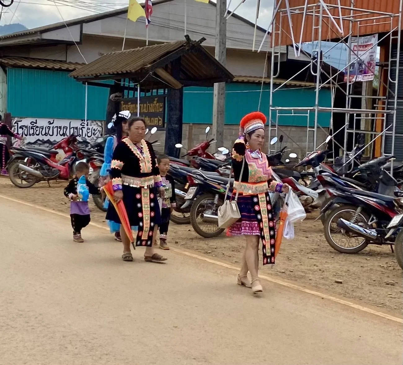 Mae Hong Son Loop - Traditional Villages