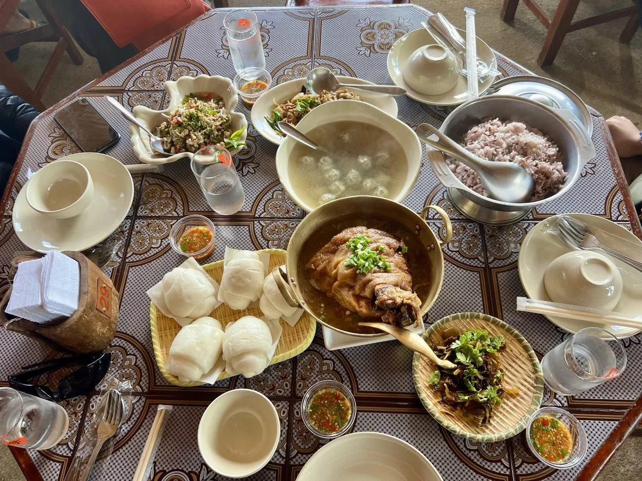 Mae Hong Son Loop - Lunch at Ban Rak Thai