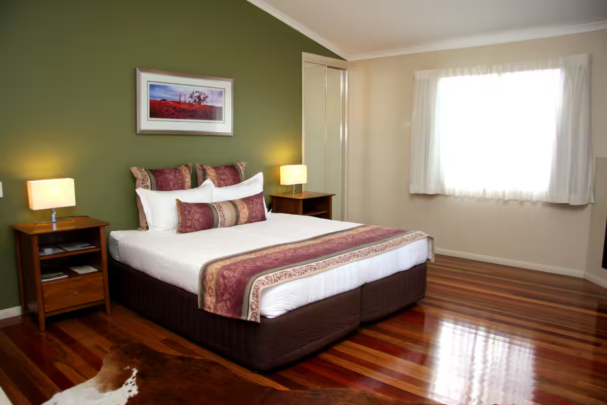 bedroom_yabbaloumba_retreat_country_cabin_kenilworth.png